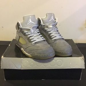 Air Jordan Retro wolf Grey size 10